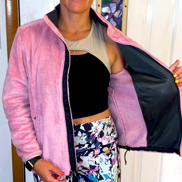 North Face Pink Fleece Jacket - Picture 5 of 6